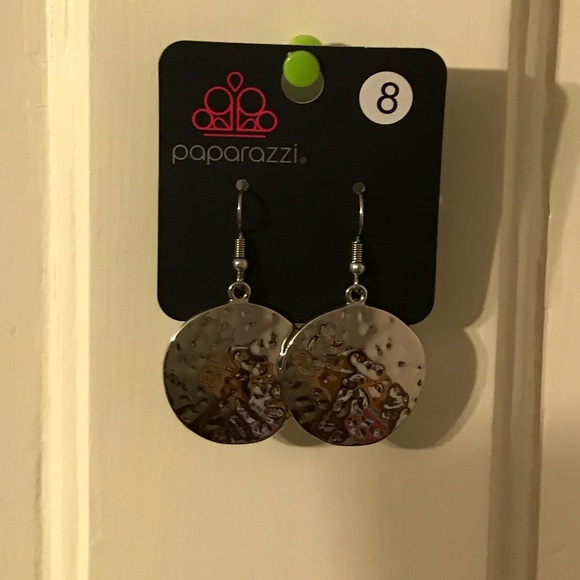 Women’s earrings. - Picture 3 of 3